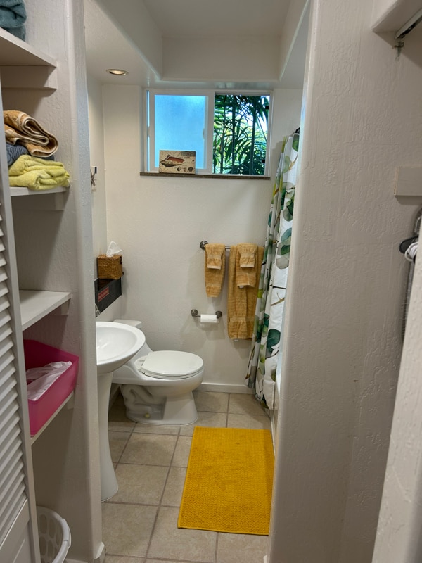 Building Photo - 75-228-228 Aloha Kona Dr