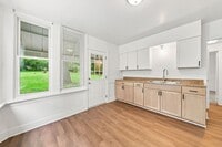 Building Photo - 319 Agnew Rd