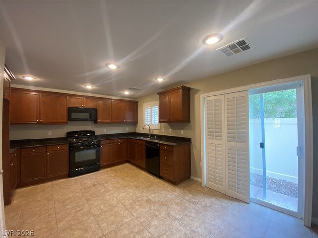 Building Photo - 8798 Brindisi Park Ave