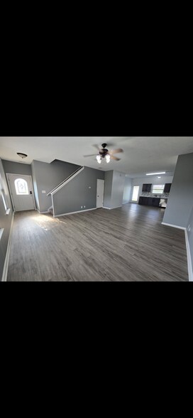 Building Photo - 3401 Wyndham Way