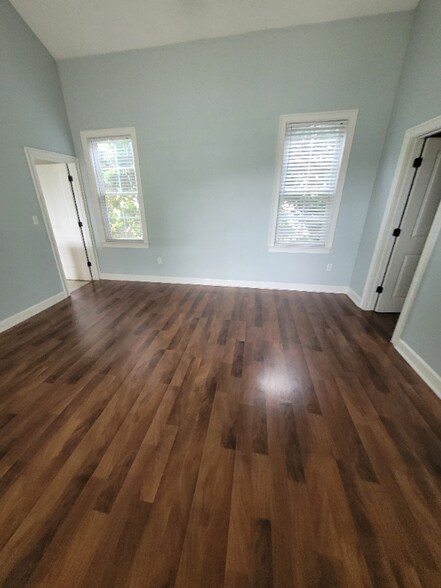 Building Photo - 204 Mitchell Pl Dr