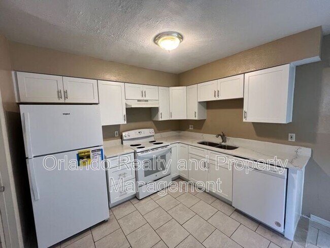 Building Photo - 3979 Crayrich Cir