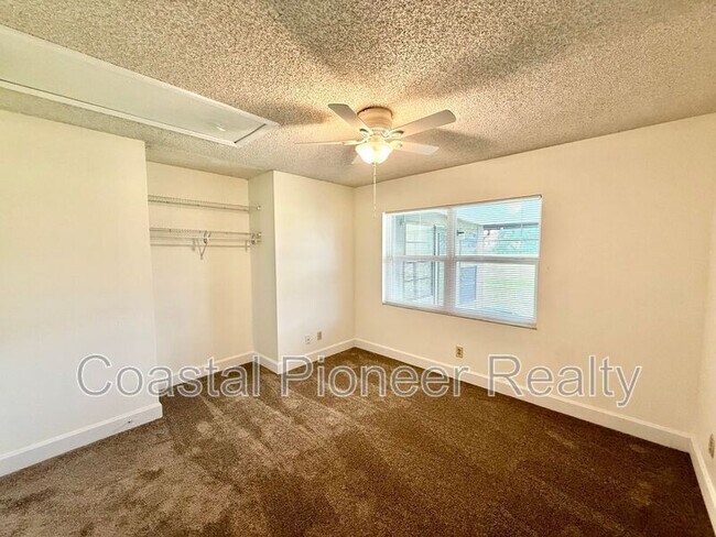 Building Photo - 24862 US-19
