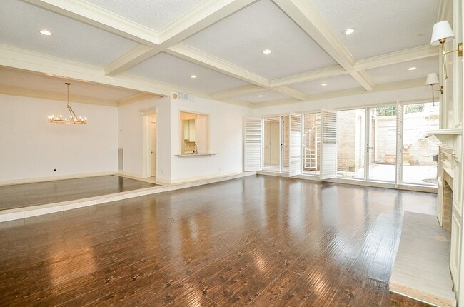 Building Photo - 44 Bayou Pointe Dr