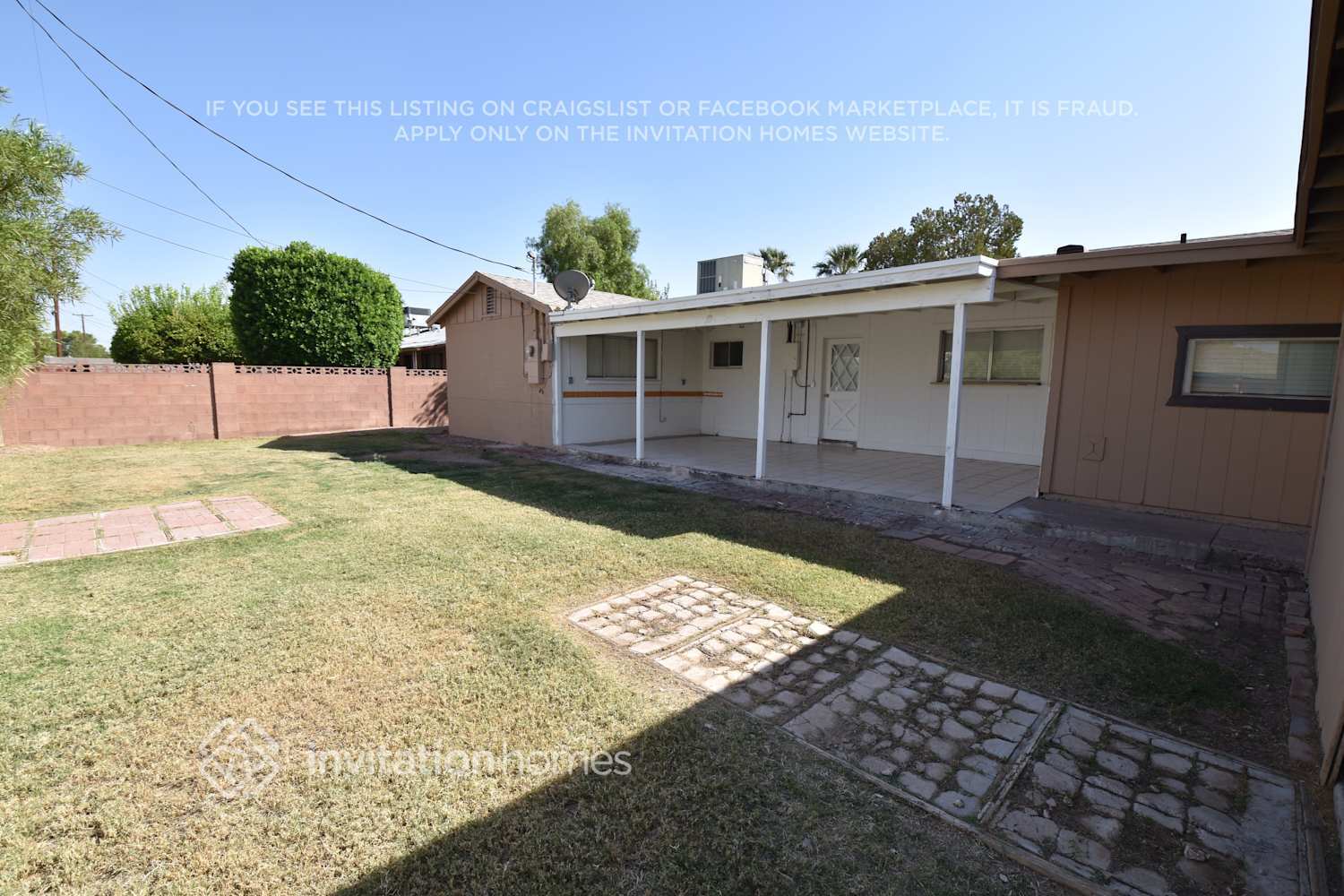 Building Photo - 1754 W 2nd St