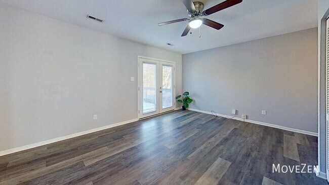 Building Photo - 215 Lafayette Rd