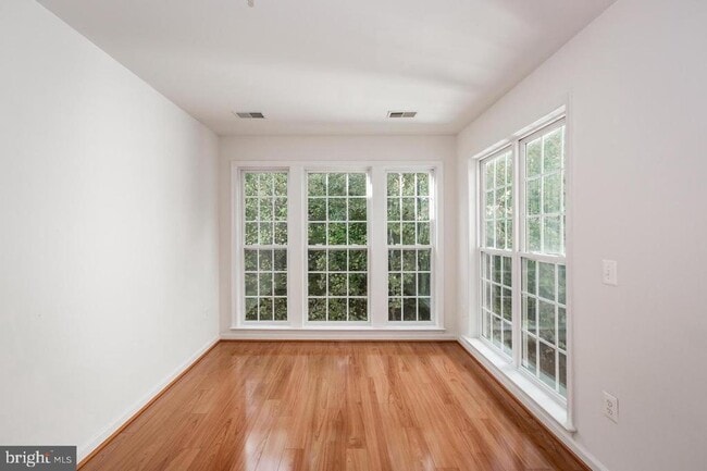 Building Photo - 13953 Lullaby Rd