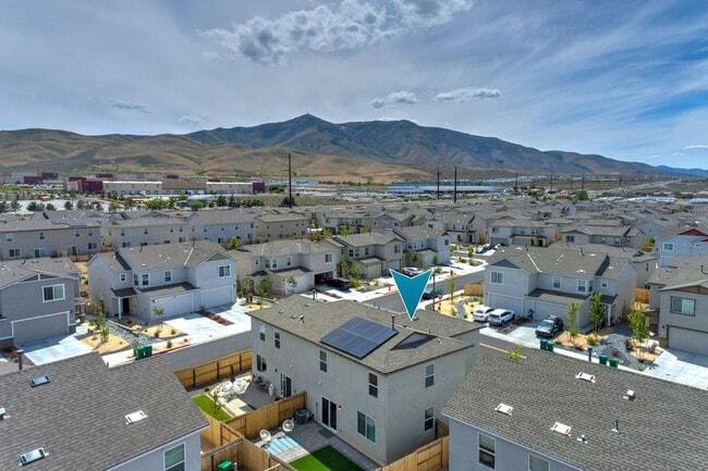 Building Photo - Terrific 4 bedroom available for rent - Al...