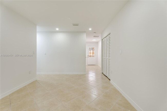 Building Photo - 30323 SW 152nd Pl
