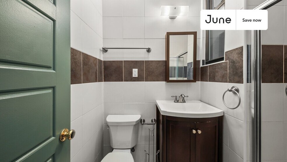 Building Photo - 2028 Second Avenue