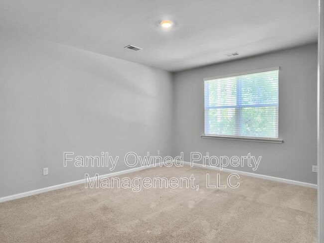 Building Photo - 422 Blue Elderberry Run