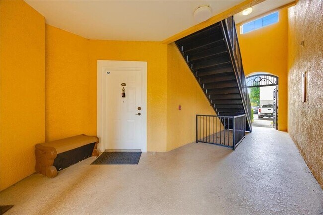 Building Photo - 3719 Conroy Rd