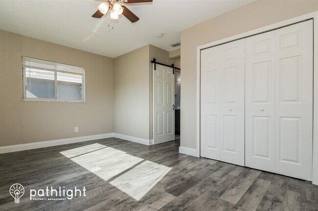 Building Photo - 2112 Timber Ln