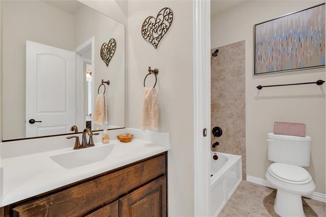 Building Photo - 2852 Exeter Dr