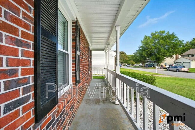 Building Photo - 4052 Peridot Dr