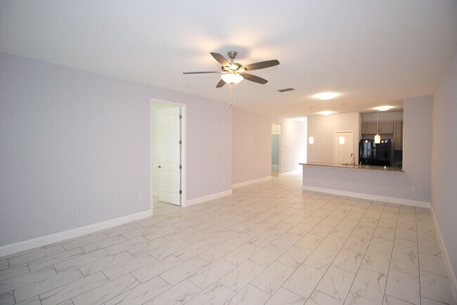 Building Photo - Luxury 4 Bed 2 Bath Townhome in Cypress Kn...