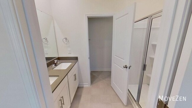 Building Photo - 720 Lucky Clover Way