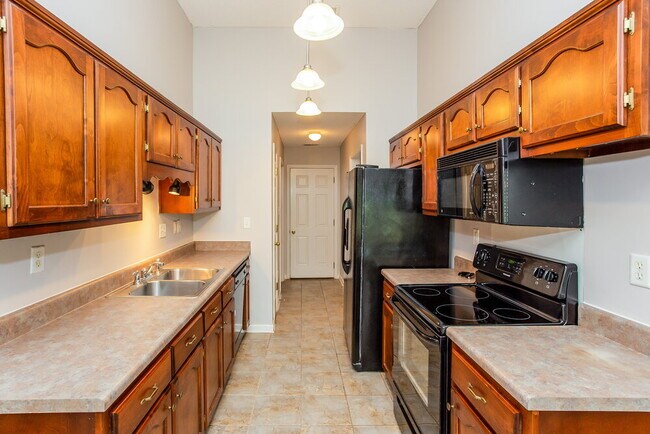 Building Photo - 5969 Telford Dr