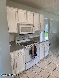 Building Photo - 2020 Merced Ct