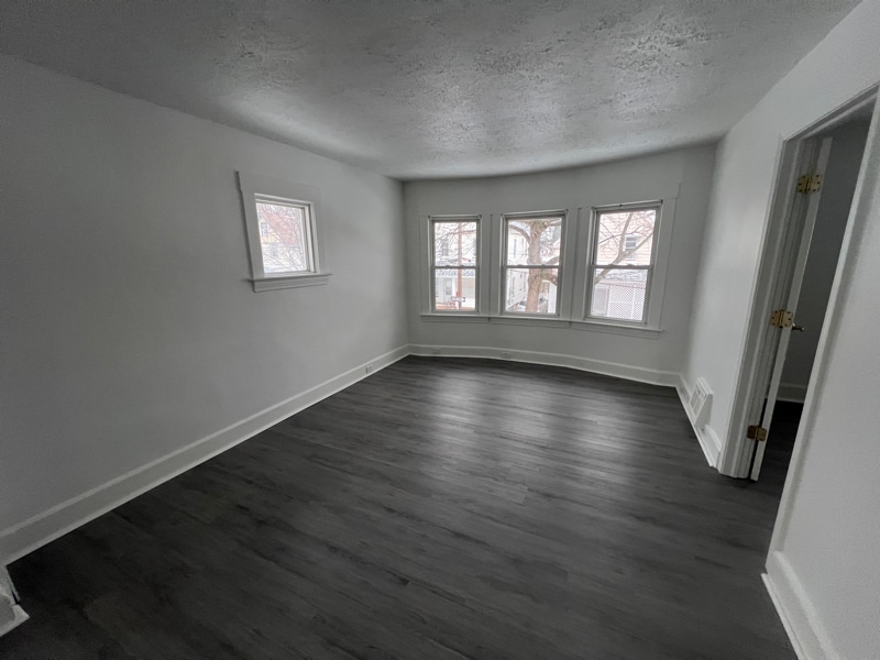 Building Photo - 4302 W 30th St