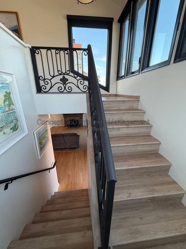 Building Photo - 237 Novara Dr