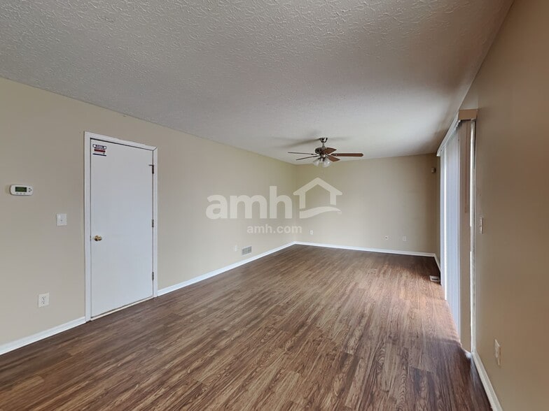Building Photo - 3014 Riat Run Rd