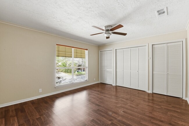 Building Photo - 9052 Zapata Way