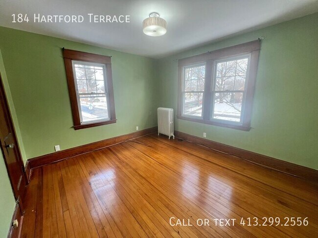 Building Photo - 184 Hartford Terrace