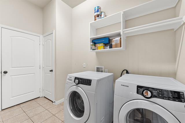 Building Photo - 3925 Ocala Ln