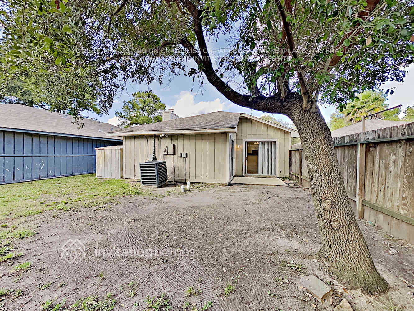 Building Photo - 9167 Golden Sunshine Dr