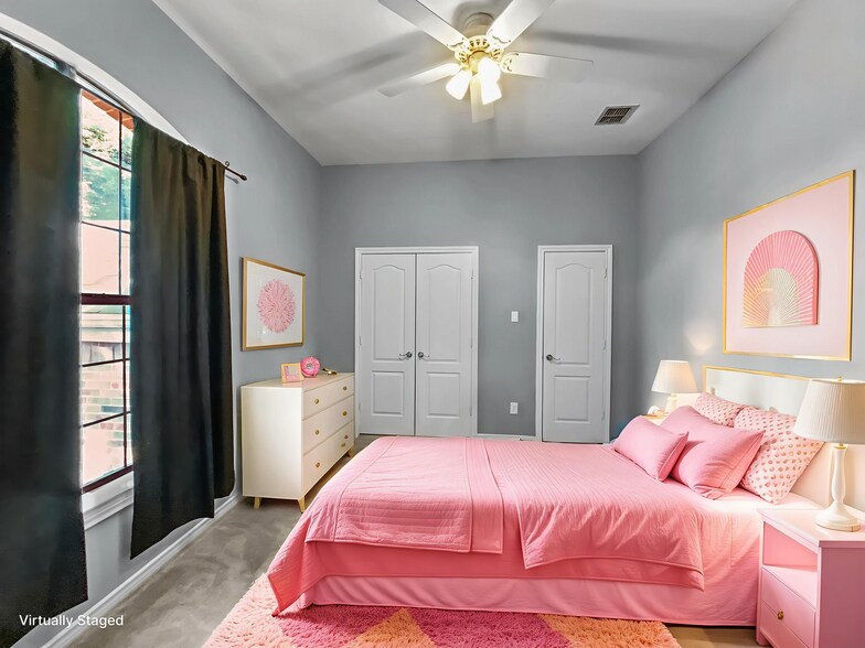 Building Photo - 1314 Creekwood Dr