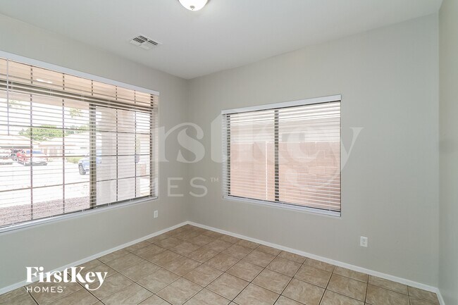 Building Photo - 13171 W Gelding Cir