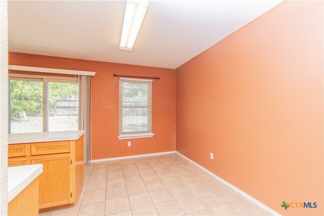 Building Photo - 4510 Dartmouth Dr