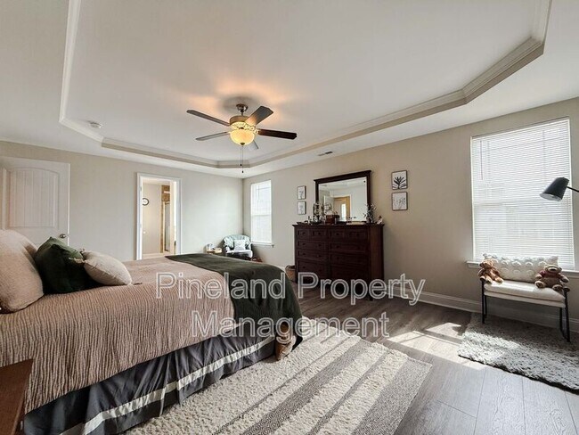 Building Photo - 3935 Standardbred Dr