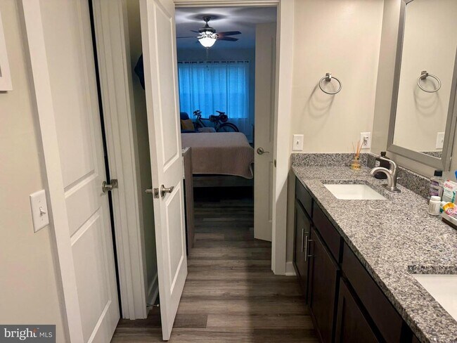 Building Photo - 33737 Skiff Aly