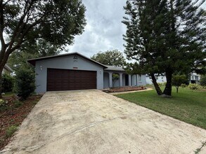 Building Photo - Englewood Park 3 bedroom, 2 bath available...