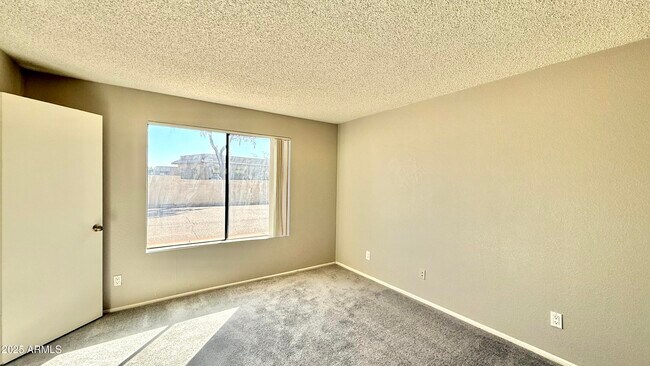 Building Photo - 5236 W Peoria Ave