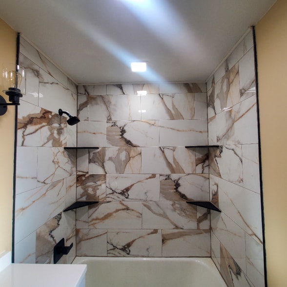 Building Photo - 24 Camera Pl