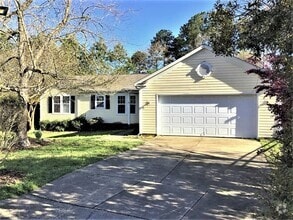 Building Photo - 1103 Lexington Pointe Ln
