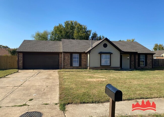 Primary Photo - 7113 Tudor Ln