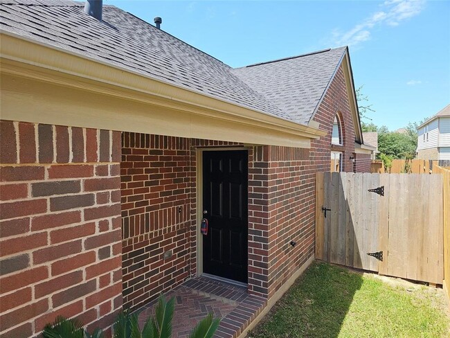 Building Photo - 5003 Colony Hurst Trail
