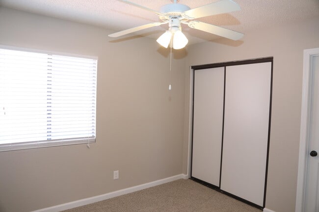 Building Photo - 3540 Stillmeadow Ln
