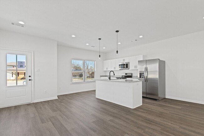 Building Photo - 1800 S Harrison St