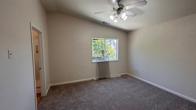 Building Photo - 4108 Imagine Ct