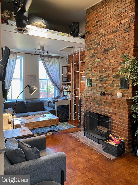 Building Photo - 1508 13th St NW