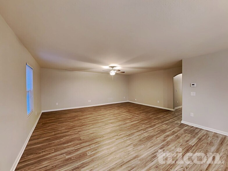 Building Photo - 4217 Piedmont Farms Way