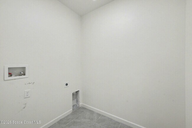 Building Photo - 5092 Talbot Blvd