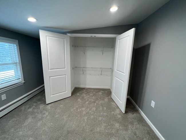 Building Photo - Awesome 3 bedroom 1.5 bath in Lower Macung...