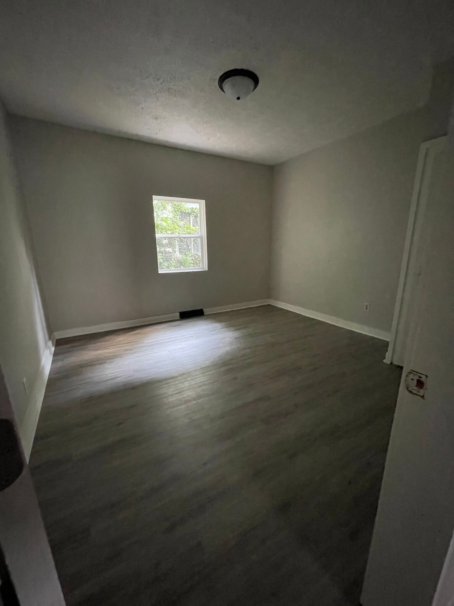 Bedroom 2 - 50 Rowland Ave