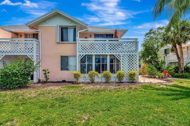 Building Photo - 353 S US Hwy 1